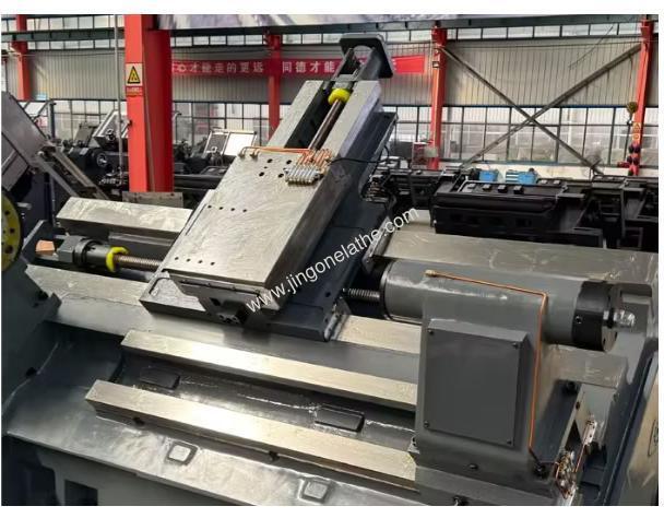 Heavy Duty Slant Bed CNC Lathe TCK63E-2000: 21Nm Torque for 2 Meters Long Workpiece Machining