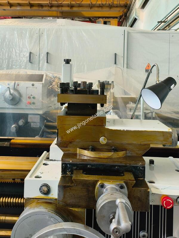 Heavy Duty Parallel Lathe CW6163x2000 with 2000mm Max. Workpiece Length, 11Kw Main Motor Power, and Ra ≤2.5μm Surface Roughness for Precision Turning