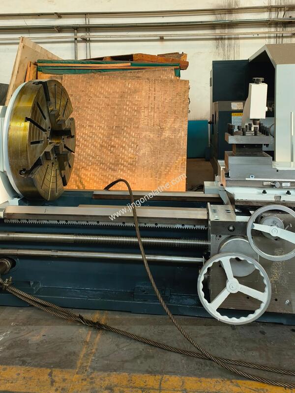20m Long CW61100 Heavy Duty Lathe Machine with 6 Ton Load Capacity and 1000mm Swing Over Bed