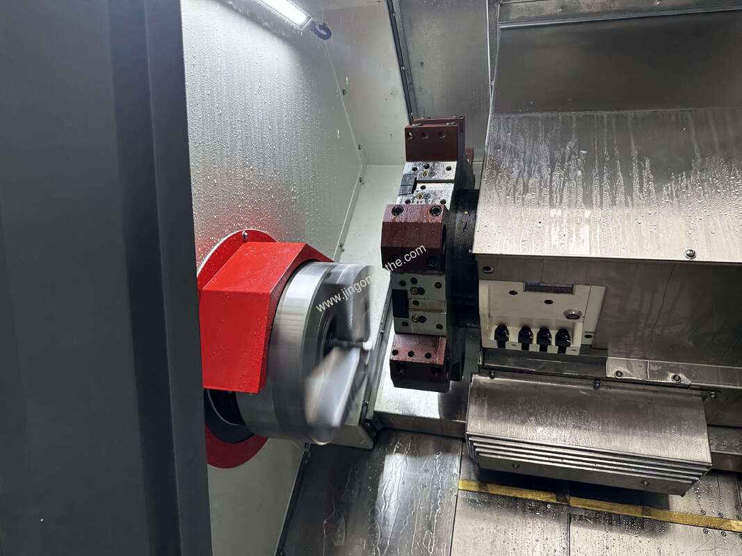 High Precision Slant Bed CNC Lathe TCK50A-500 with 500mm Turning Length and 3000 RPM Spindle