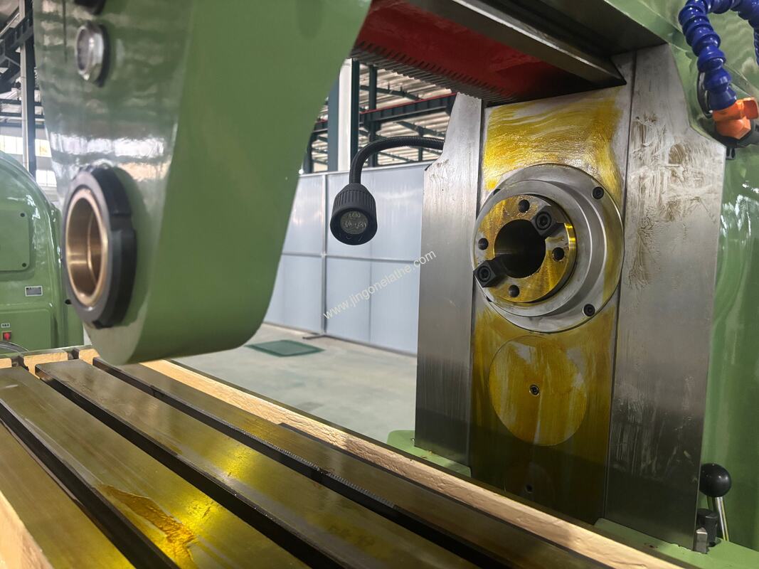 X6140 Universal Milling Machine with 800Kg Max Load, 11Kw Main Motor, and 18-Speed Spindle for Heavy-Duty Industrial Machining